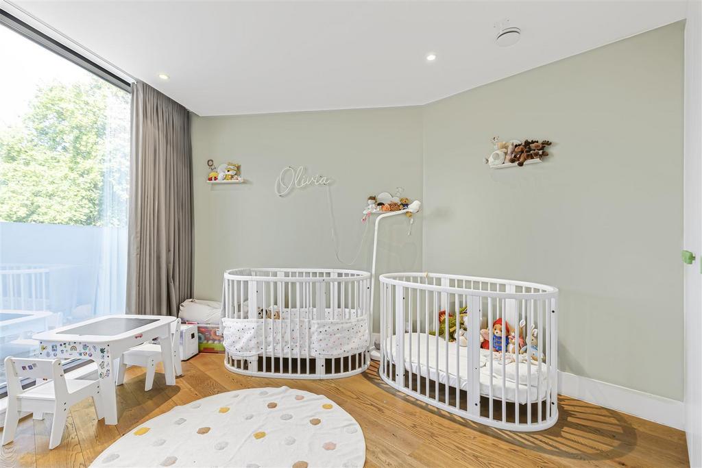 James anderson-5  408 upper richmond road-sw15  12
