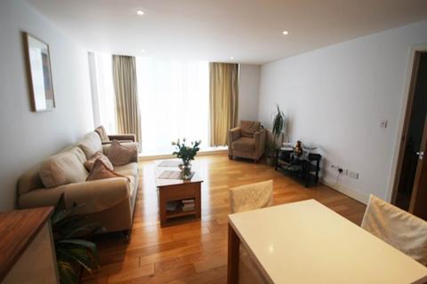 2 bedroom flat to rent, Fathom Court, London,