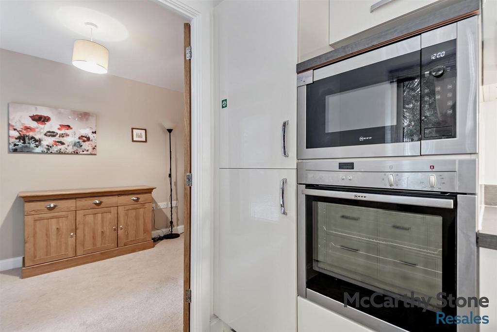 8664000-interior15-800.jpg