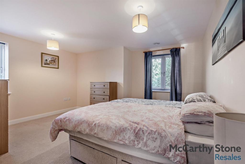 8664000-interior05-800.jpg