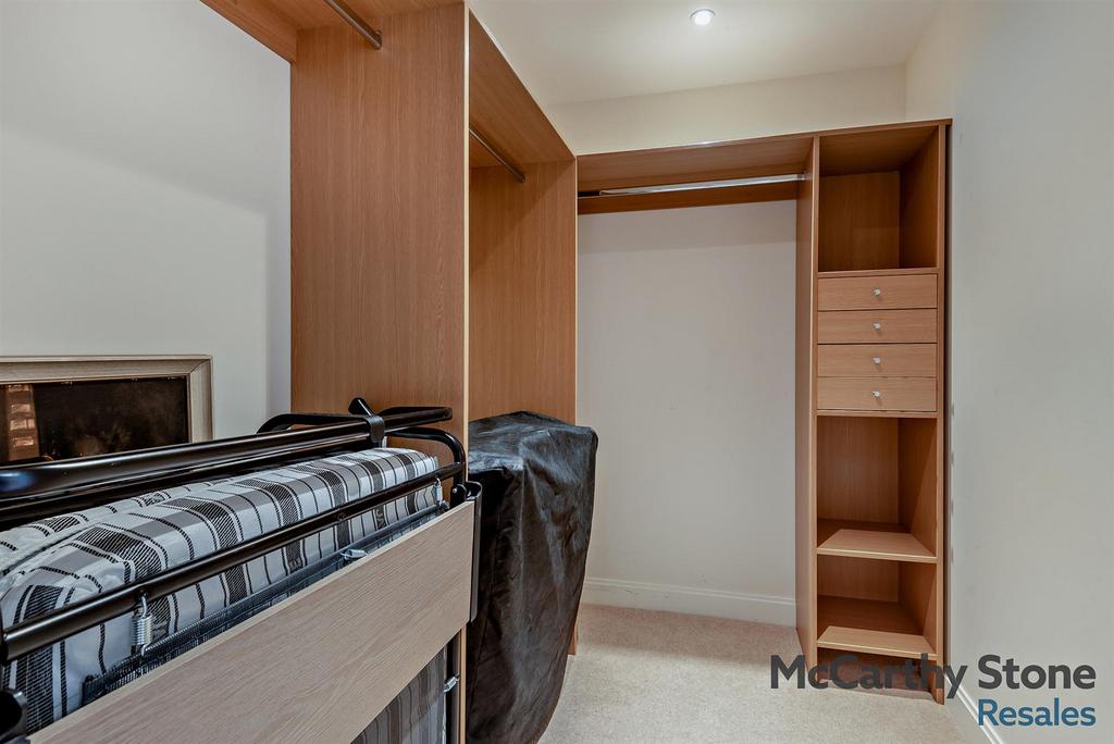 8664000-interior06-800.jpg