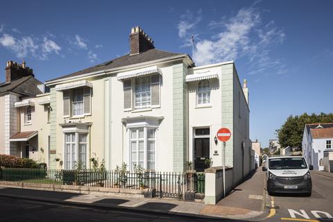 5 bedroom end of terrace house for sale, 63 Stopford Road, St. Helier, Jersey