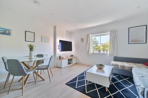 2 bedroom flat for sale, Flambard Way, Surrey GU7