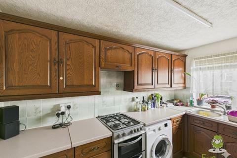 3 bedroom terraced house for sale, Stersacre, Shrewsbury SY1