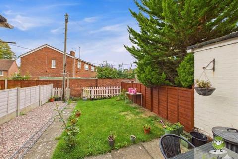 3 bedroom terraced house for sale, Stersacre, Shrewsbury SY1