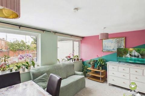 3 bedroom terraced house for sale, Stersacre, Shrewsbury SY1