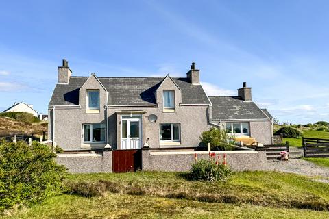 3 bedroom detached house for sale, Hill Street, North Tolsta HS2