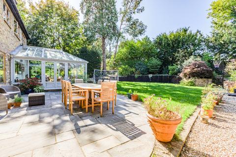 6 bedroom detached house for sale, Ridgway Road, Pyrford, GU22