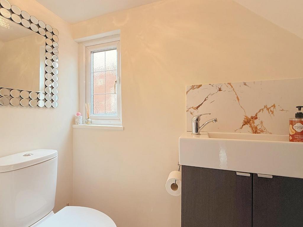 Ground floor wc