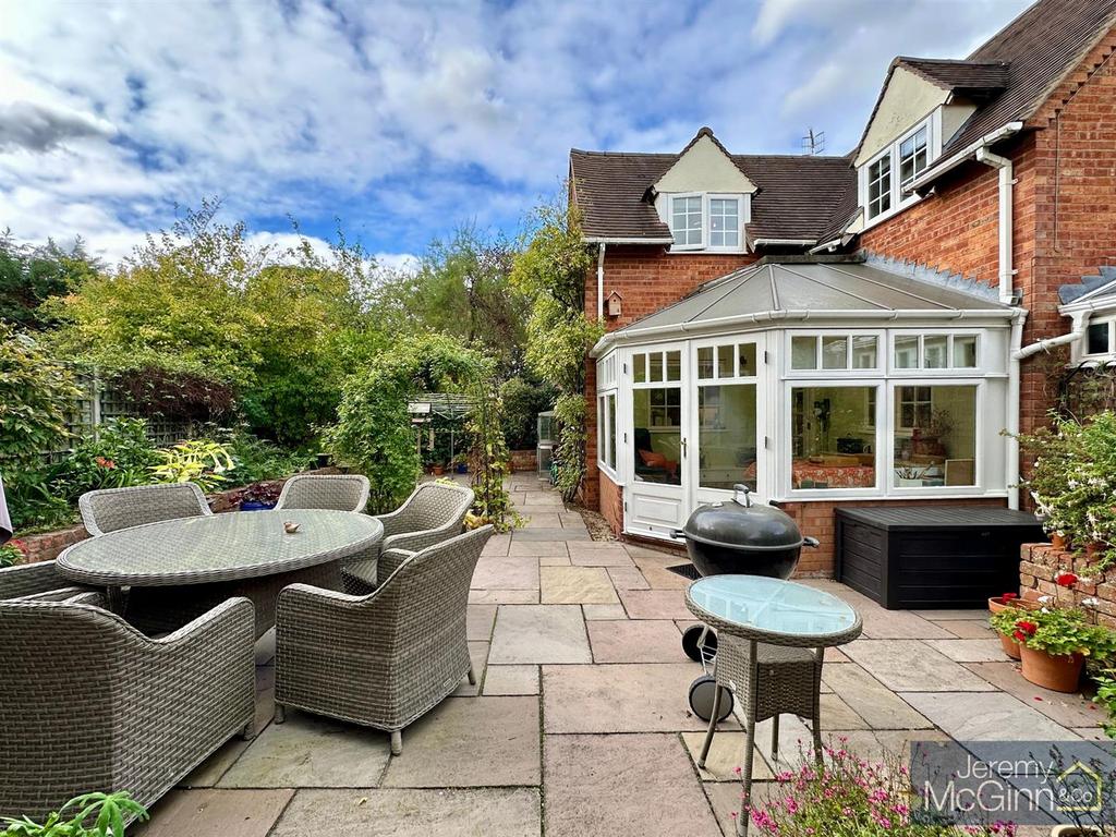 Rear courtyard