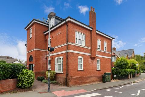 Bridge Road, Hunton Bridge, WD4