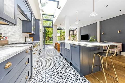 4 bedroom house for sale, Kingston Road, Teddington TW11