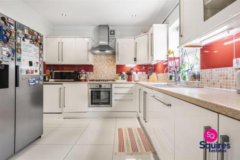 5 bedroom detached house for sale, Abercorn Road, Mill Hill, London
