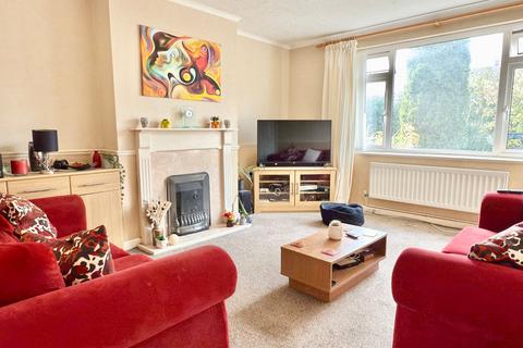 4 bedroom semi-detached house for sale, Digby Drive, Tewkesbury GL20