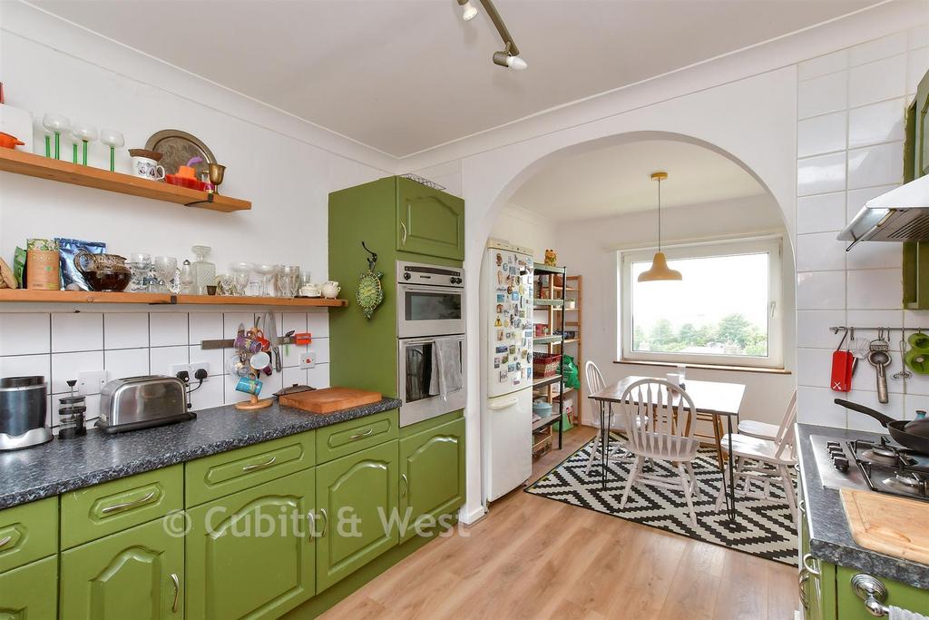 Kitchen/ Diner