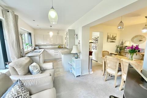 5 bedroom detached house for sale, Star & Garter Road, Lightwood, ST3