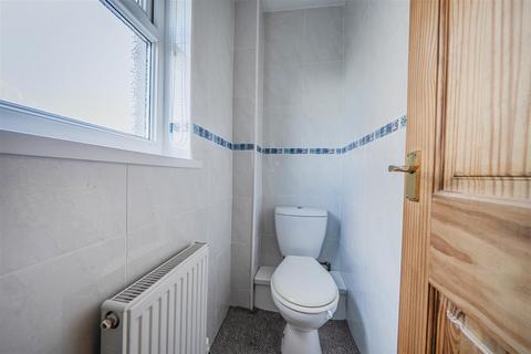undefined, Cae Folland, Penclawdd, Swansea