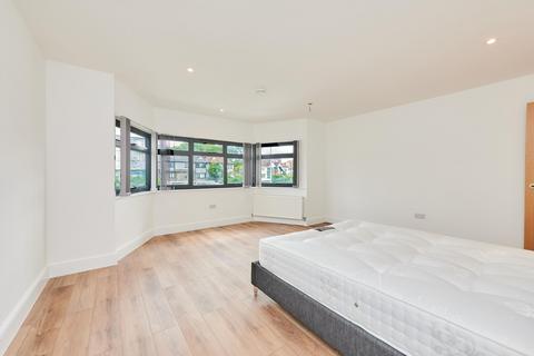 undefined, Hendon Way, London, NW4