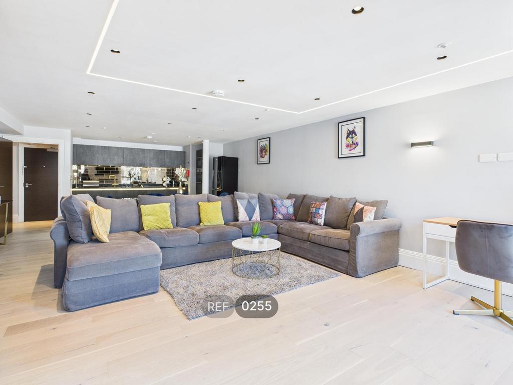 Kitchen / Living area