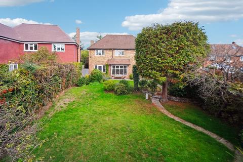 3 bedroom detached house for sale, Mayflower Way, Farnham Common SL2