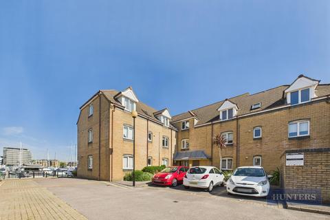 41 Atlantic Close, Southampton, SO14 3TB