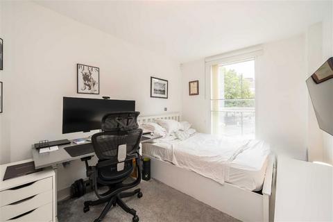 2 bedroom flat for sale, Stockwell Park Walk, London SW9