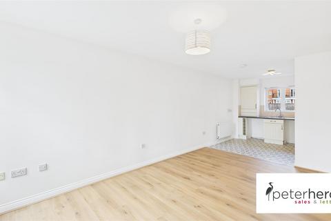 2 bedroom flat for sale, Aylesford Mews, Greystoke Manor, Sunderland