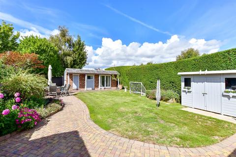 undefined, Yew Tree Road, Hayling Island, Hampshire
