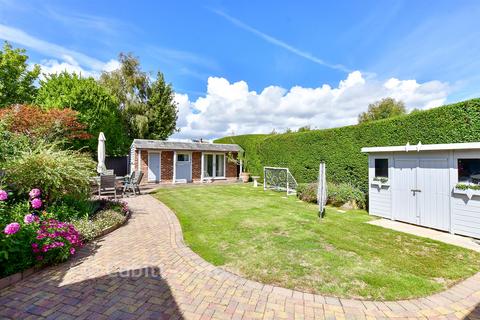 undefined, Yew Tree Road, Hayling Island, Hampshire