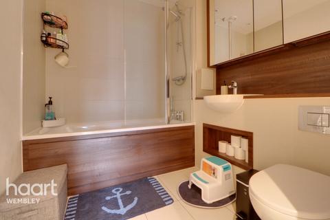 2 bedroom apartment to rent, Olympic Way, Wembley