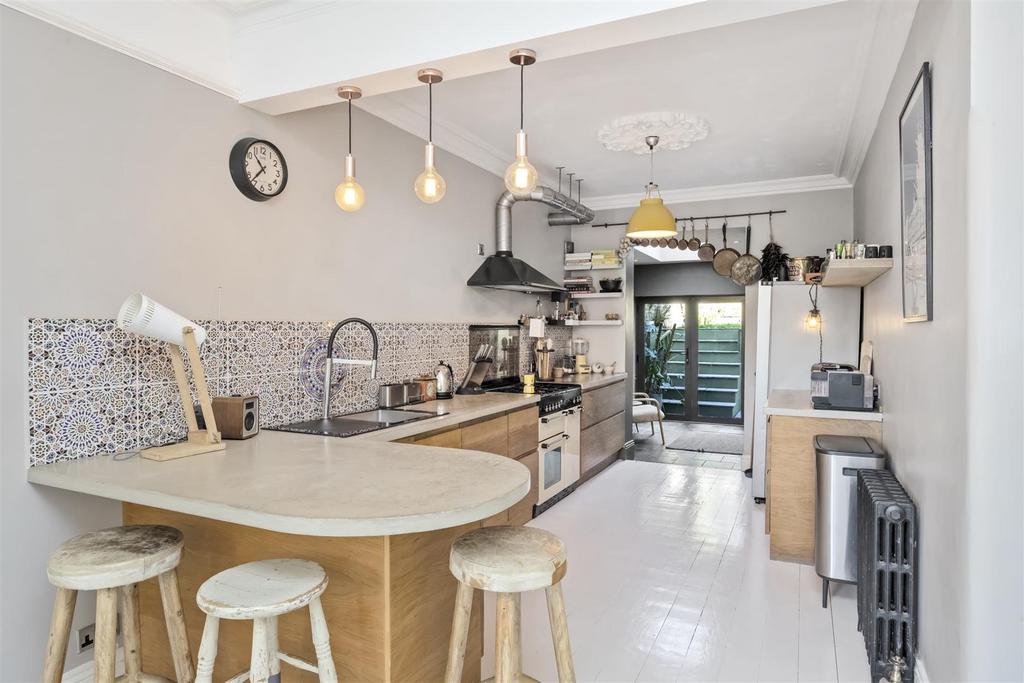 Kitchen/Dining Room