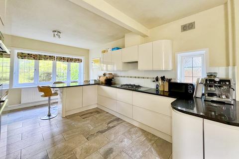 undefined, East Avenue, Talbot Woods, Bournemouth, BH3