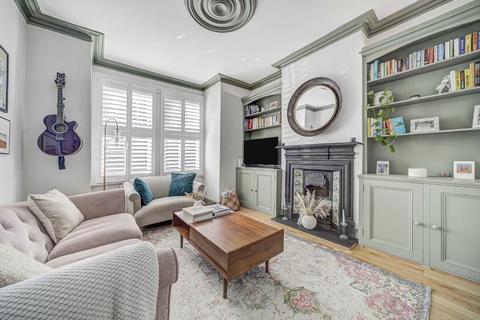 2 bedroom maisonette for sale, Tranmere Road, London SW18