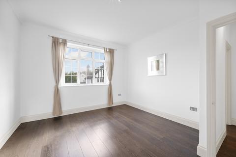 2 bedroom apartment for sale, West Barnes Lane, New Malden KT3