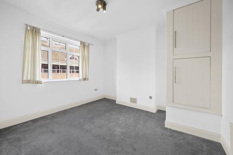 2 bedroom apartment for sale, West Barnes Lane, New Malden KT3