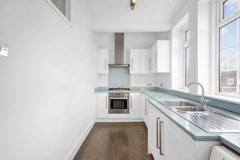 2 bedroom apartment for sale, West Barnes Lane, New Malden KT3