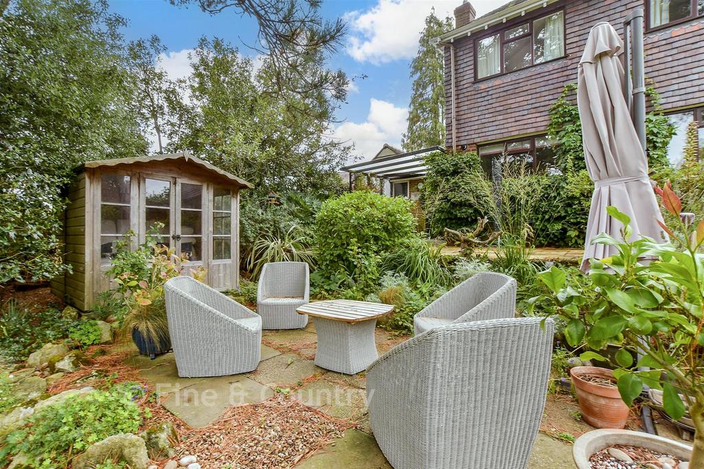 External Lifestyle Photograph