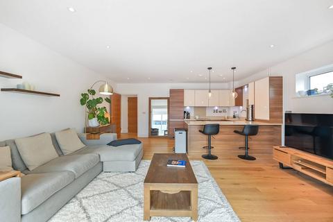 2 bedroom flat for sale, Blagrove Road, Hampton Wick, Teddington, TW11