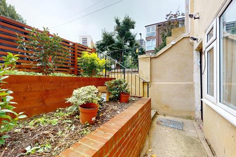1 bedroom flat for sale, Lansdowne Road, Croydon, CR0