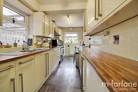 3 bedroom detached house for sale, Walcot Road, Swindon SN3