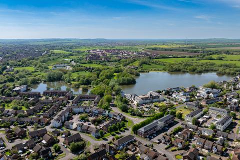 undefined, Aylesbury HP19