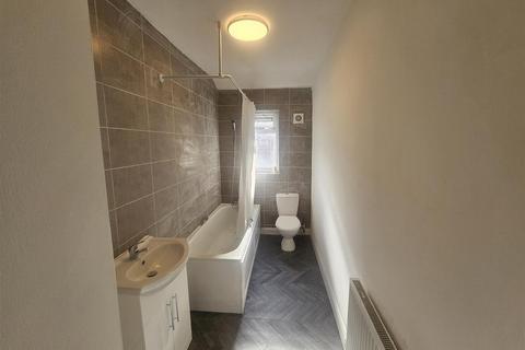undefined, Henrietta Street, Leigh