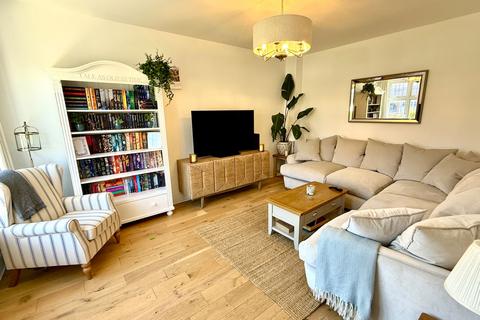 undefined, Woodpecker Drive, Kingsteignton TQ12