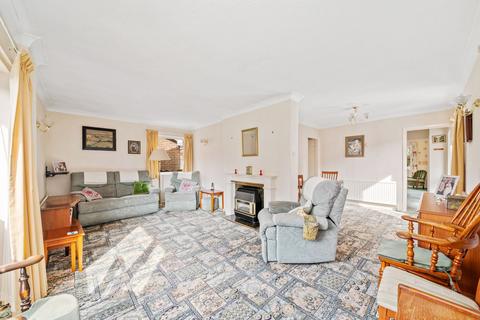 27 Beechfield Avenue, Skelmanthorpe, Huddersfield, HD8 9BZ