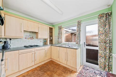 27 Beechfield Avenue, Skelmanthorpe, Huddersfield, HD8 9BZ