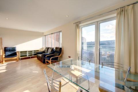 2 bedroom flat for sale, High Quay, City Road, Newcastle upon Tyne