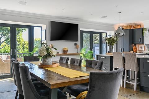 5 bedroom detached house for sale, Croft Road, Crowborough, TN6