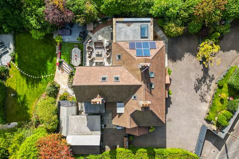 5 bedroom detached house for sale, Croft Road, Crowborough, TN6