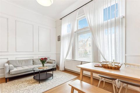 2 bedroom apartment for sale, St. Leonards Road, London, W13