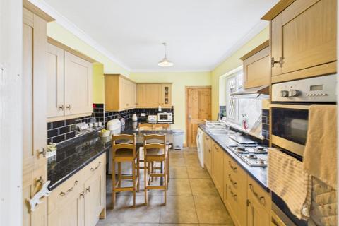 3 bedroom terraced house for sale, Penallt Terrace, Llanelli